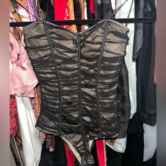 Forever 21 Tops - Forever 21 bodysuit